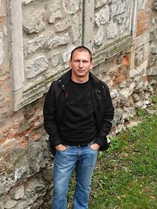 MoonLight 41 éves férfi, Győr-Moson-Sopron megye