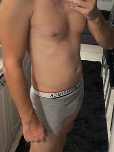 Mom love 26 éves férfi, Heves megye