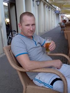 nagykani 46 éves férfi, Satu Mare