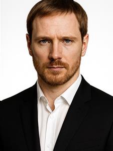 Bence 34 éves férfi, Budapest