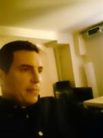 Ámor 45 éves férfi, Budapest