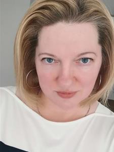 Nikol 47 éves nő, Győr-Moson-Sopron megye