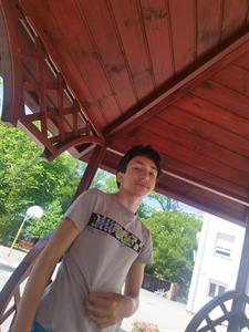 Noel 23 éves férfi, Csongrád megye