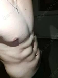 nud 19 éves férfi, Bács-Kiskun megye