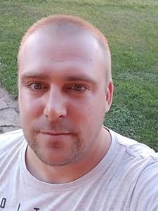 Öcsi 40 éves férfi, Heves megye