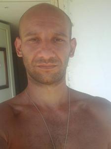 ocsy 42 éves férfi, Békés megye