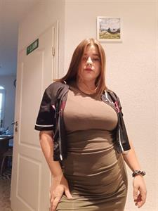 Olivia 27 éves nő, Budapest