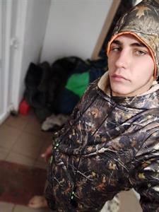 Patrik 18 éves férfi, Békés megye