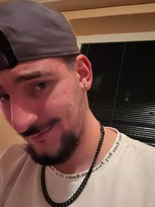 PatrikSanka 25 éves férfi, Győr-Moson-Sopron megye