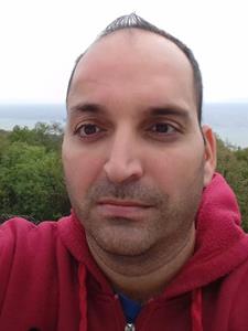 Paulo 42 éves férfi, Komárom-Esztergom megye