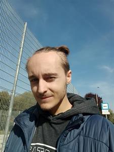 Pepe 19 éves férfi, Pest megye