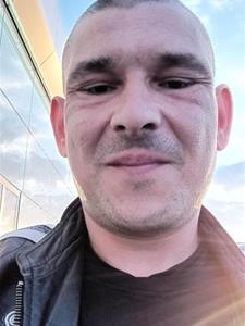 Péter35 36 éves férfi, Budapest