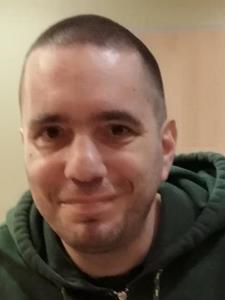 Peti 47 éves férfi, Budapest