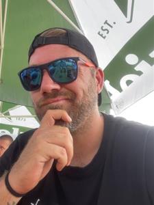 Peti 30 éves férfi, Vas megye