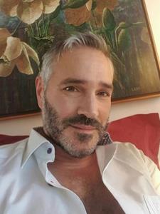 Peti6 50 éves férfi, Budapest