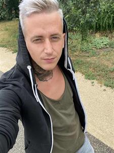 Peto 32 éves férfi, Pest megye