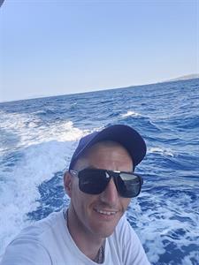 Petya 34 éves férfi, Budapest