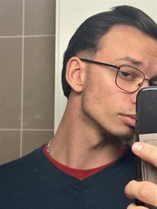 Pierre1222 19 éves férfi, Pest megye