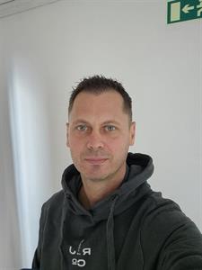 Pietry 46 éves férfi, Komárom-Esztergom megye