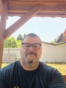 Pisti 53 éves férfi, Békés megye