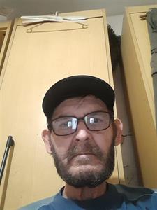 Pityu 64 éves férfi, Heves megye