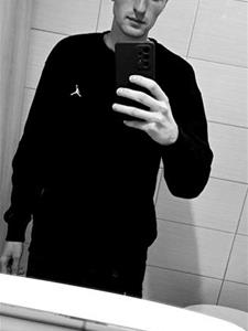 Rafi 26 éves férfi, Pest megye