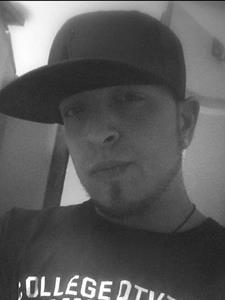 Ragnar 32 éves férfi, Hajdú-Bihar megye