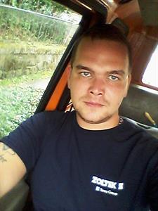 Redstars 35 éves férfi, Komárom-Esztergom megye