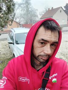 Renato 37 éves férfi, Csongrád megye