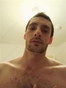 Rich0627 33 éves férfi, Pest megye