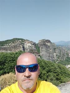 Ricsi 50 éves férfi, Pest megye