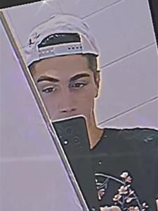 Ricsi 20 éves férfi, Wien