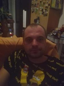 Robert 38 éves férfi, Budapest