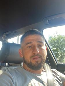 Roberto 31 éves férfi, Satu Mare