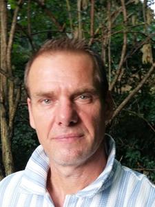 Robesz 51 éves férfi, Pest megye