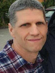 Robeszpier 50 éves férfi, Budapest