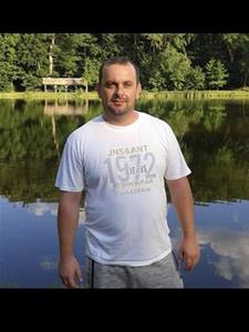 Robi 43 éves férfi, Komárom-Esztergom megye