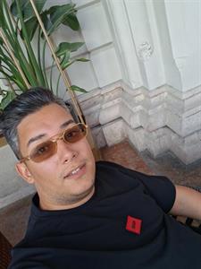 Robika 29 éves férfi, Budapest