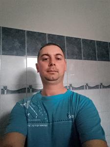 Roli 37 éves férfi, Vas megye