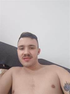 Rolo 19 éves férfi, Hajdú-Bihar megye