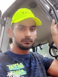 Romulusz 32 éves férfi, Bihor