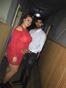 Roni 24 és 28 éves nő, Heves megye