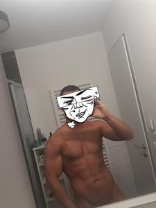 RRR13 32 éves férfi, Budapest