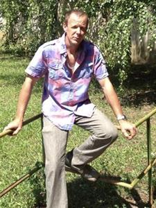 Sanya 47 éves férfi, Csongrád megye