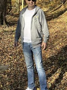 Sanya 49 éves férfi, Budapest