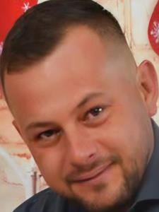 Sanyi 40 éves férfi, Vas megye