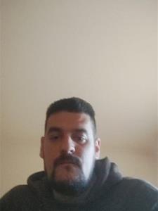 Sármos 31 éves férfi, Pest megye