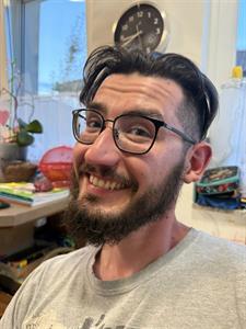 Sebő 27 éves férfi, Győr-Moson-Sopron megye