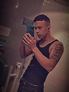 Sex_kandur 24 éves férfi, Fejér megye