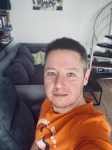 Slowly 40 éves férfi, Baranya megye